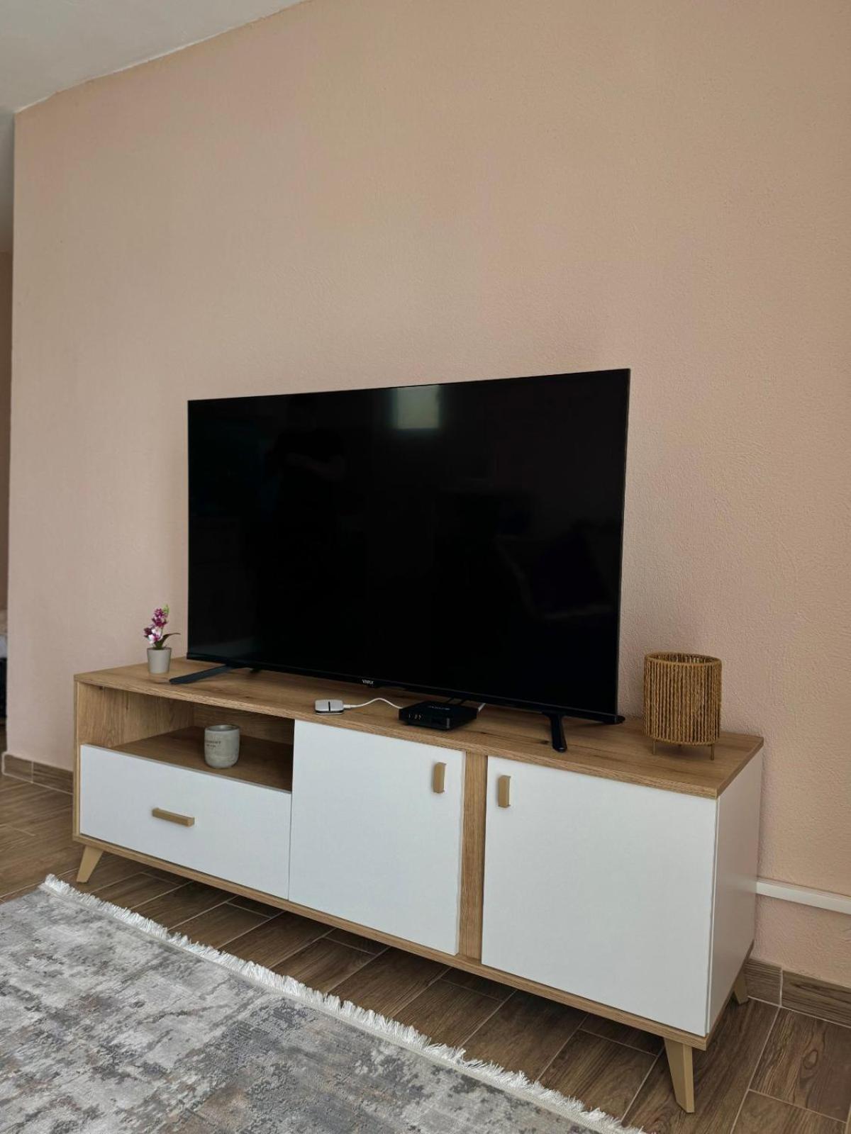 Lakeside Harmony Apartment Golubovci 외부 사진
